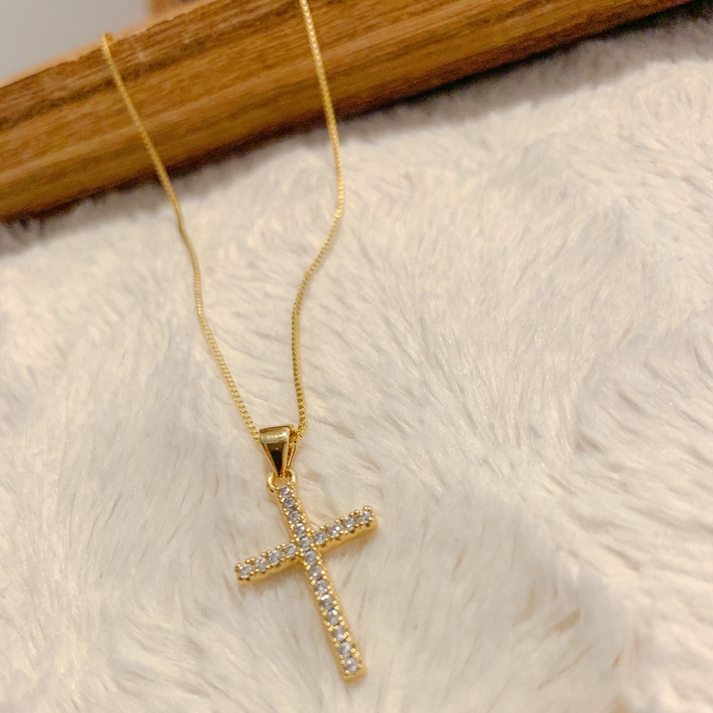 Cross Necklace | 14k Gold Filled - Picture 5 of 5